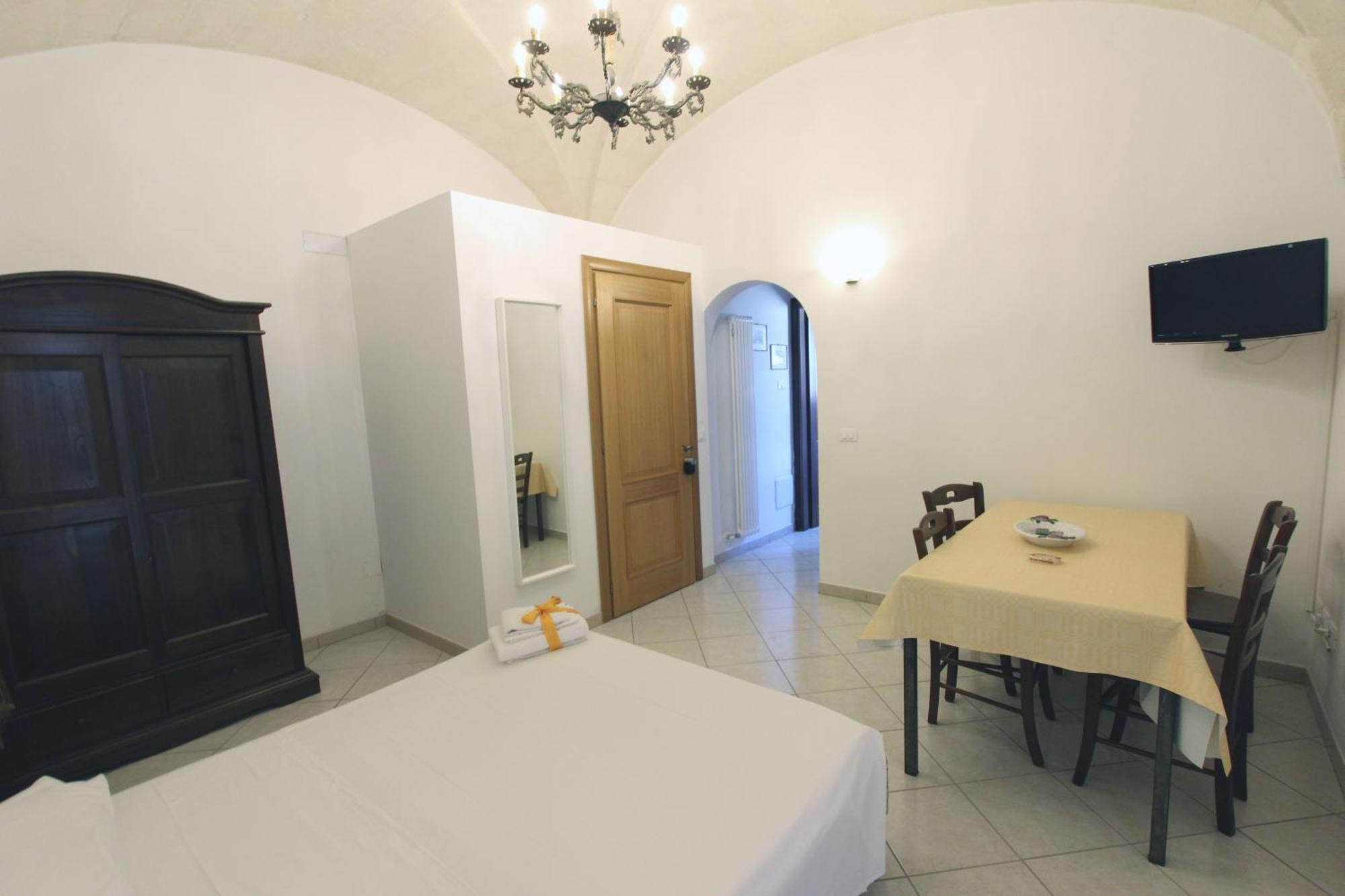 Residence Borgo Antico Diso Rum bild